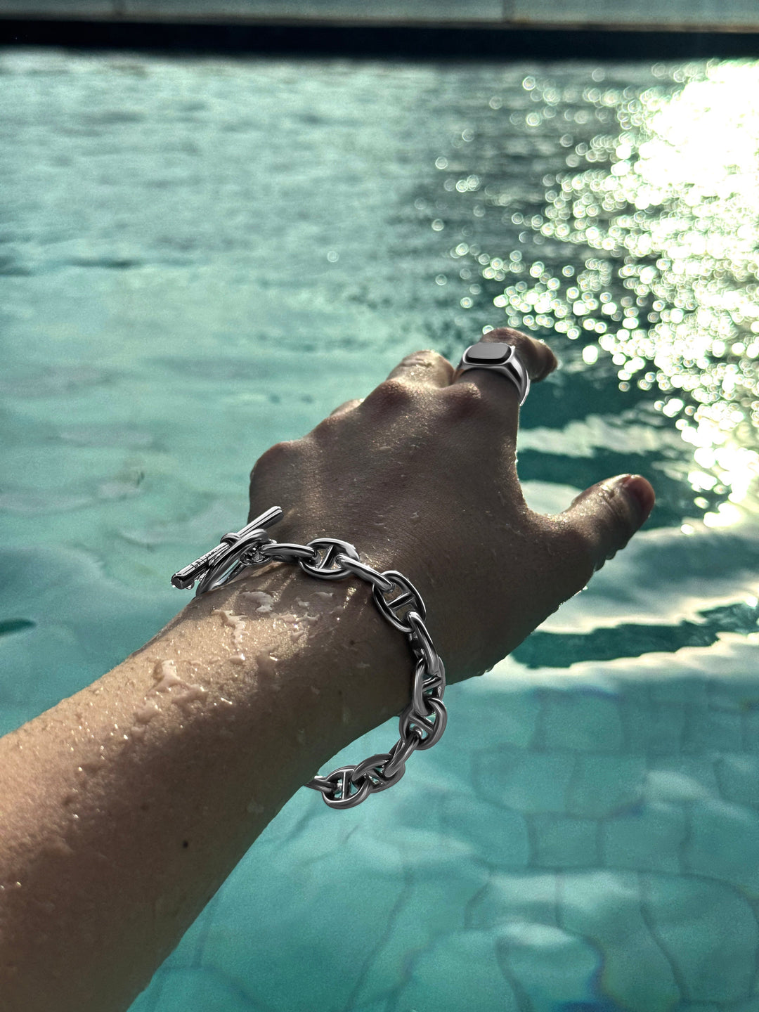 夏におすすめ メンズアクセサリー5選