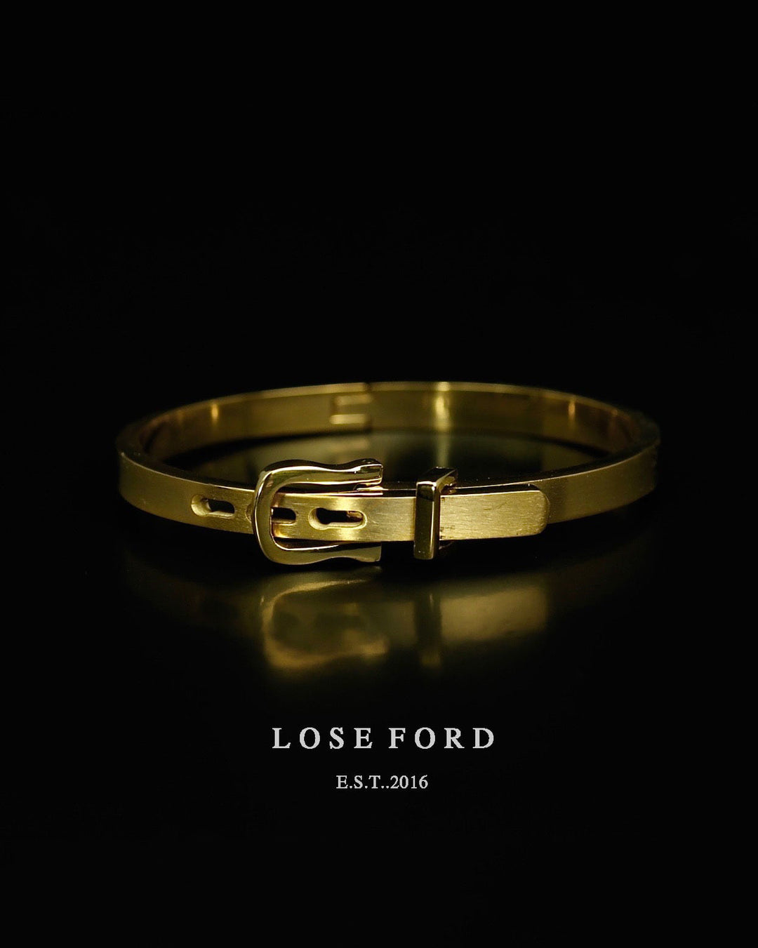 stainless horseshoe bangle #B04