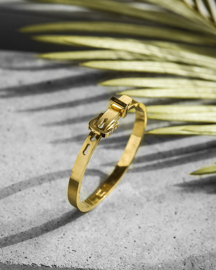 stainless horseshoe bangle #B04