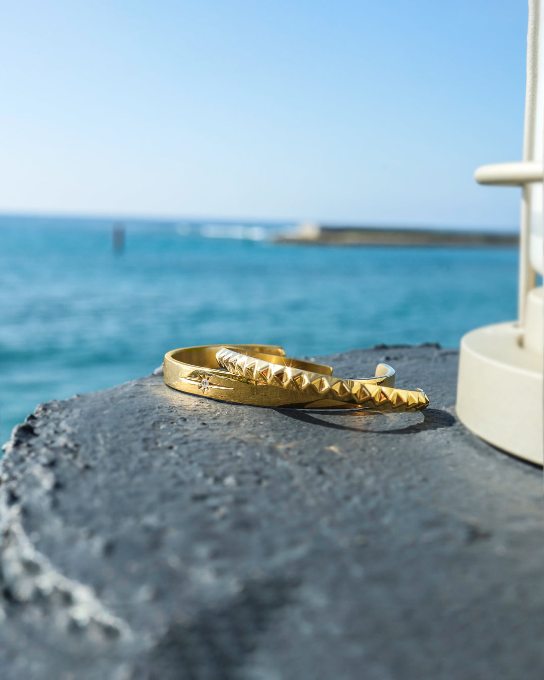316L stud bangle #B17