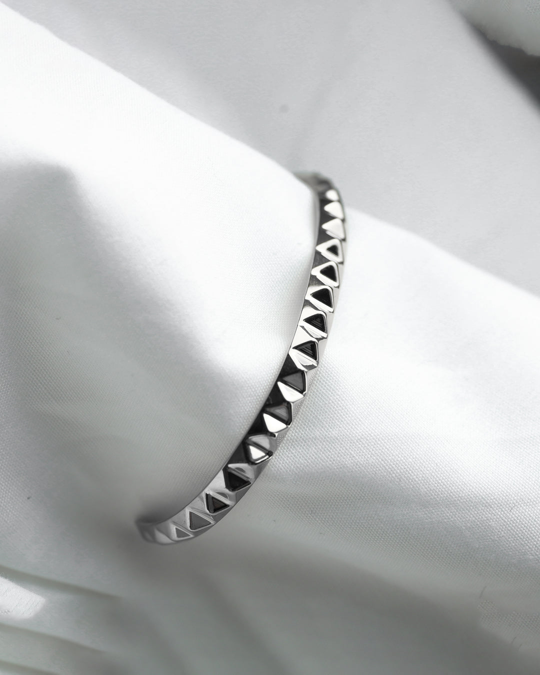 316L stud bangle #B17