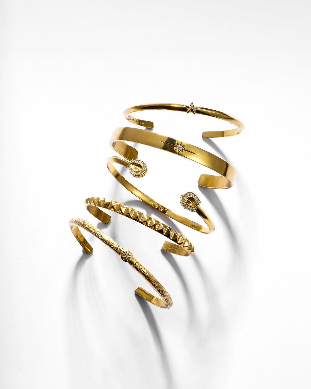316L horseshoe bangle #B20