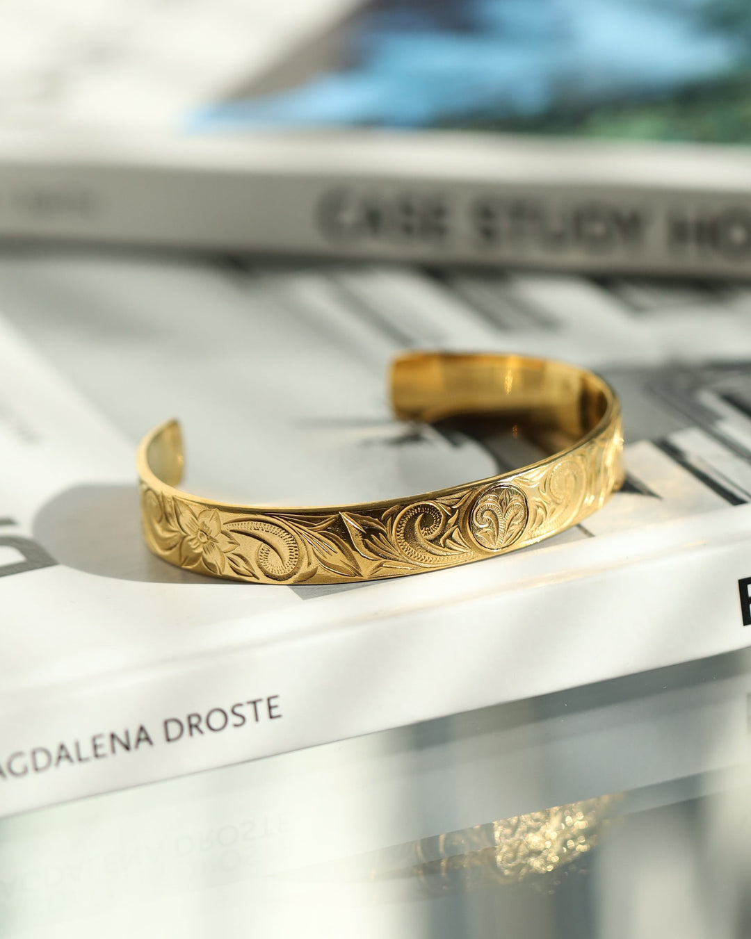 316L hawaiian coin bangle #B27