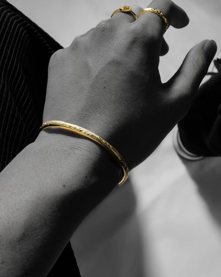316L Hawaiian wave bangle #B28