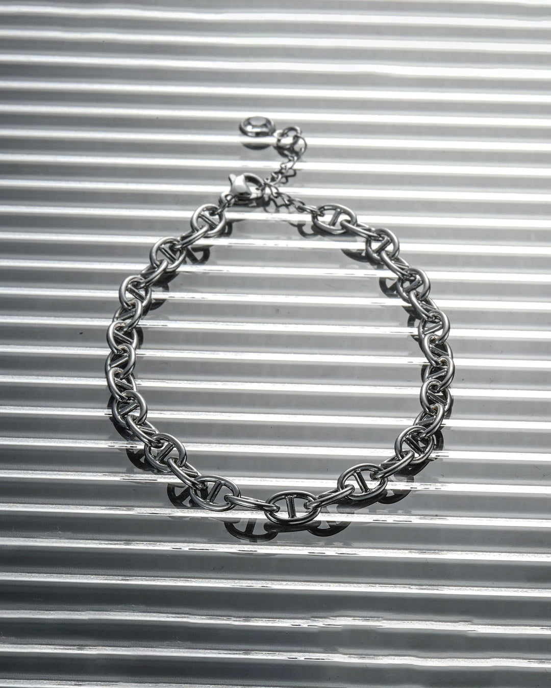 18kgp anchor anklet #B39