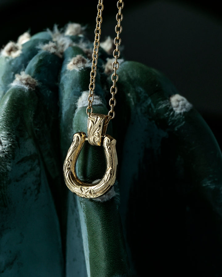 316L hawaiian horseshoe necklace #N28