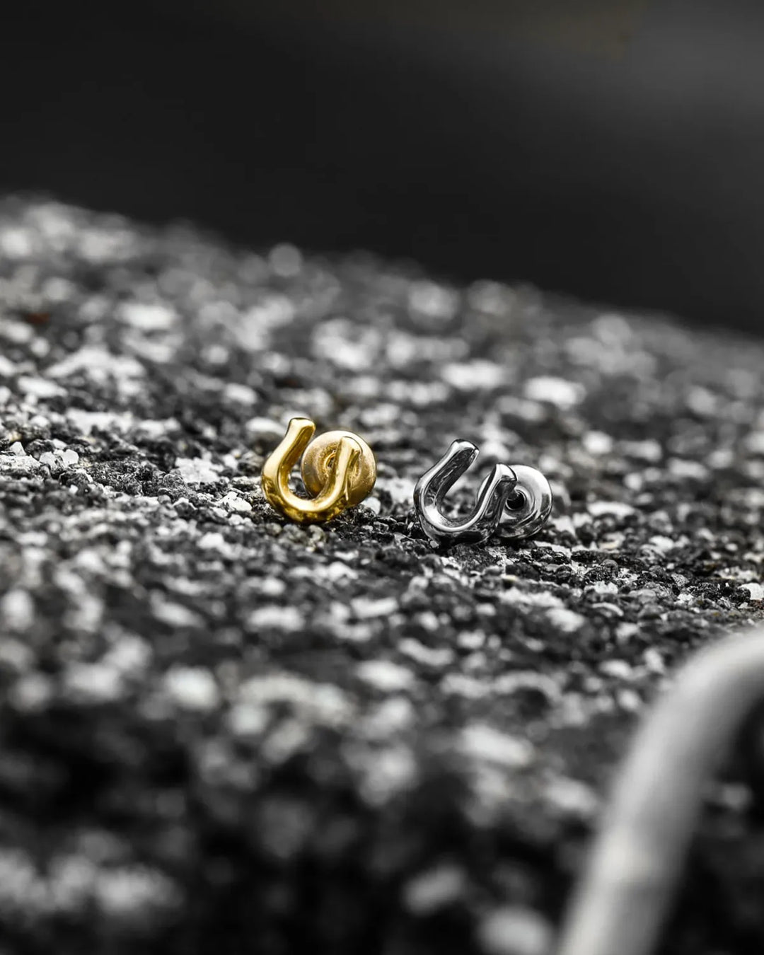 316L horseshoe pierce #P02