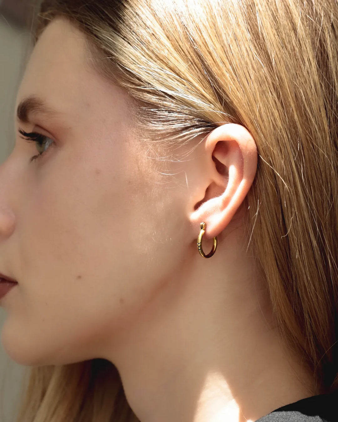 316L line hoop pierce #P06