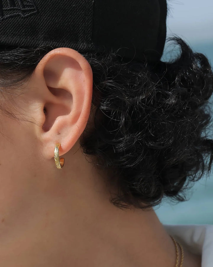 316L hawaiian pierce (2mm) #P10