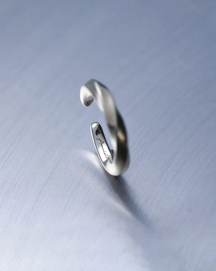 s925 twist earcuff #P11