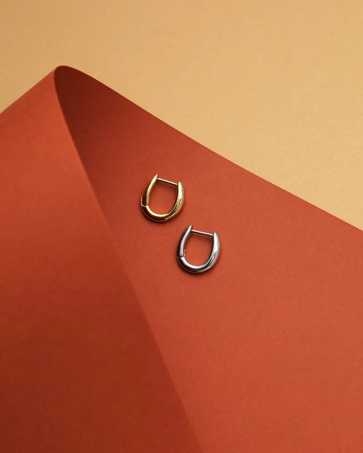316L oval pierce #P17